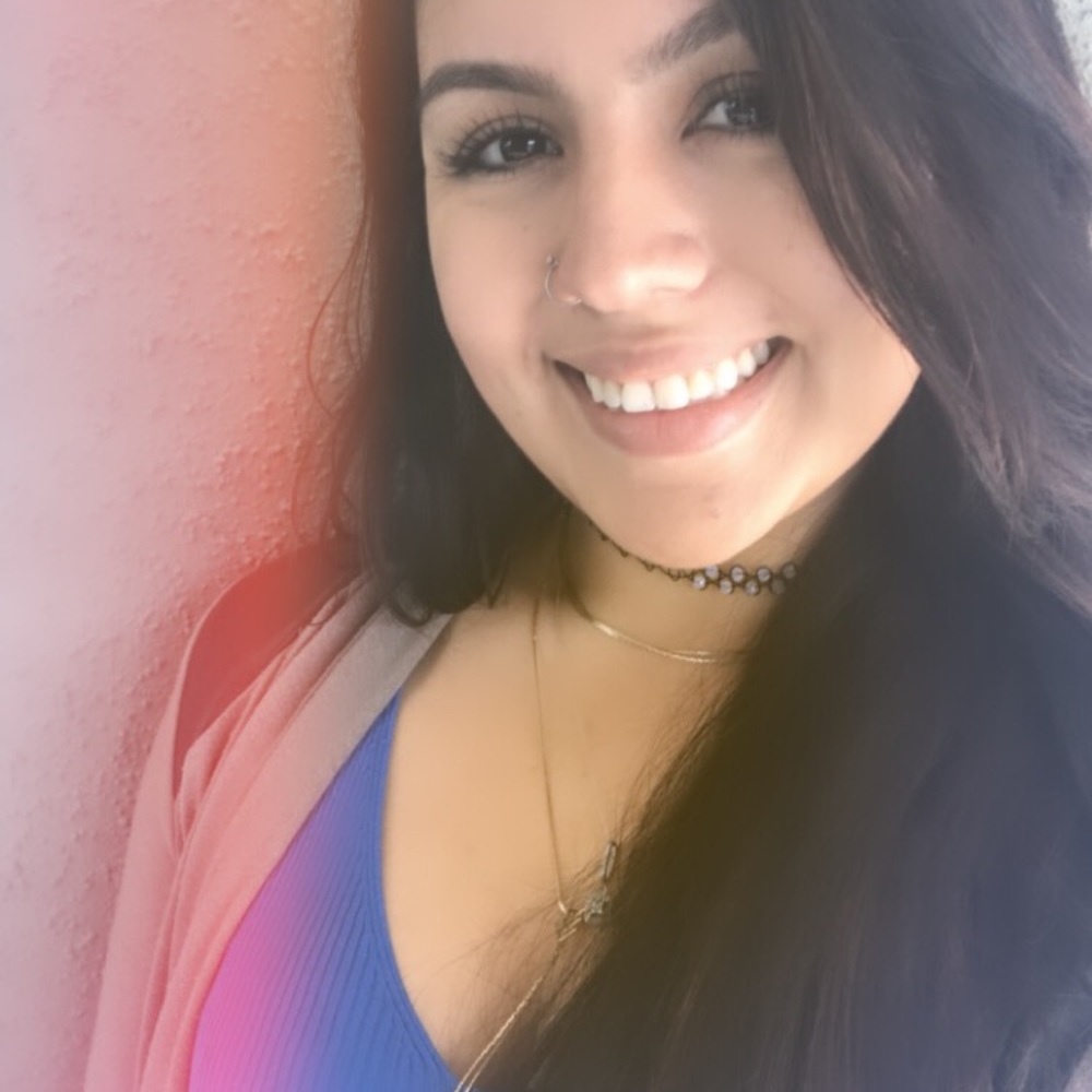 Meet your Posher, Cynthia